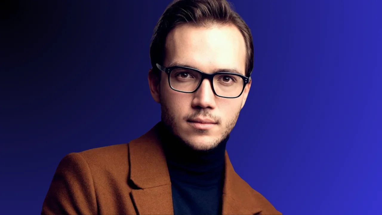 Clayton Grimm Net Worth